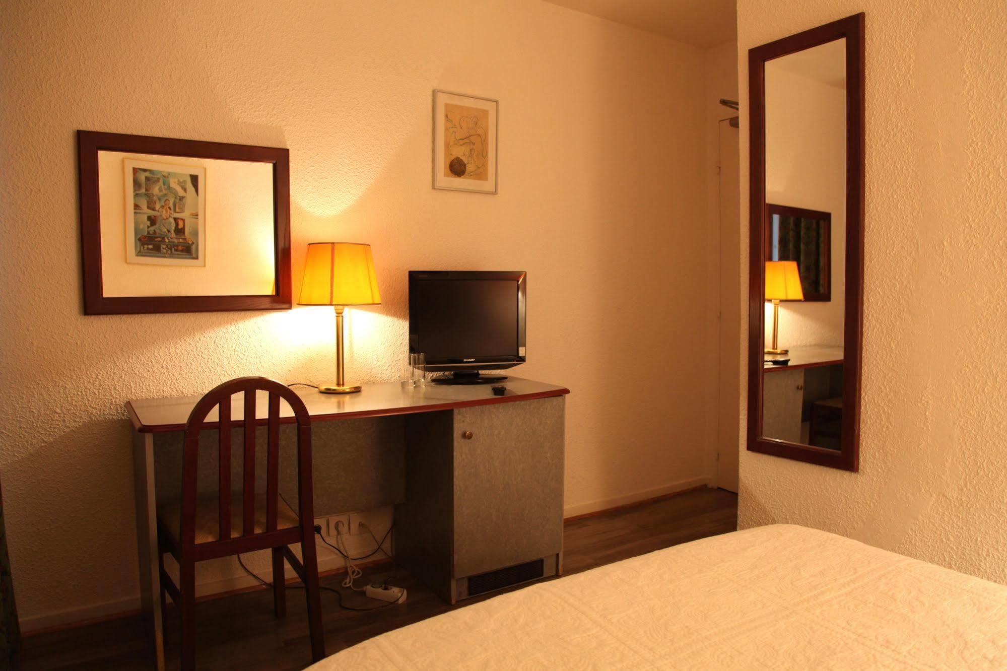 Hotel Royal Bastille Paris Exterior foto
